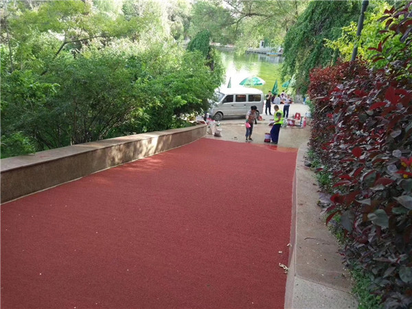 阿拉尔彩色路面施工